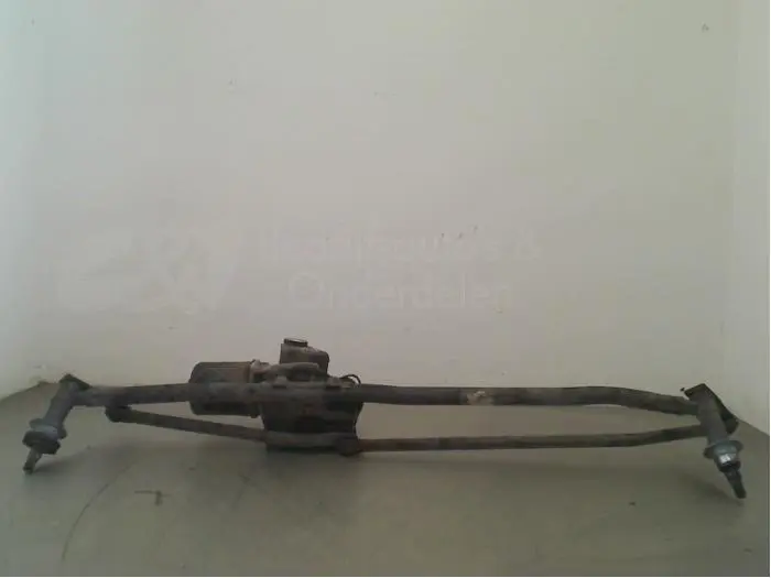 Wiper motor + mechanism Opel Movano
