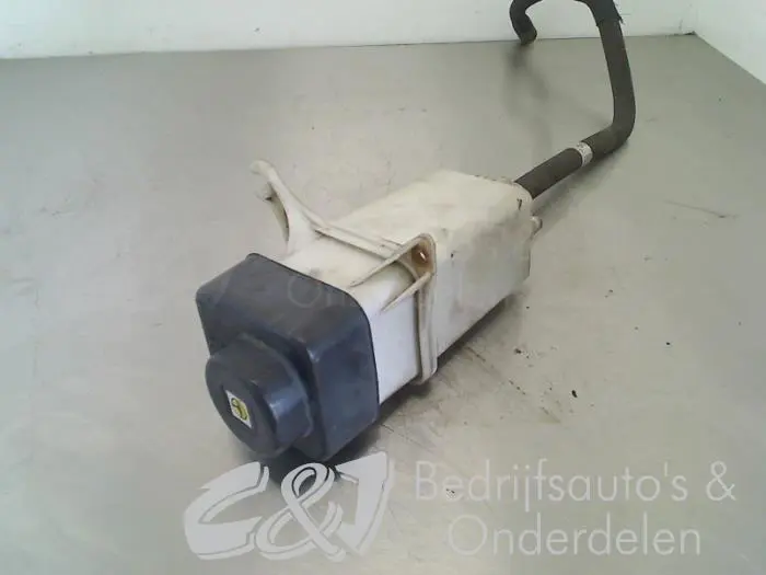 Power steering fluid reservoir Opel Movano