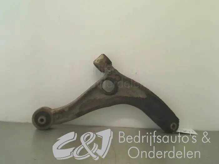 Front wishbone, left Opel Movano