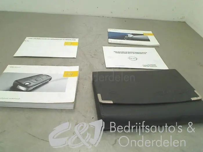 Instructie Boekje Opel Astra
