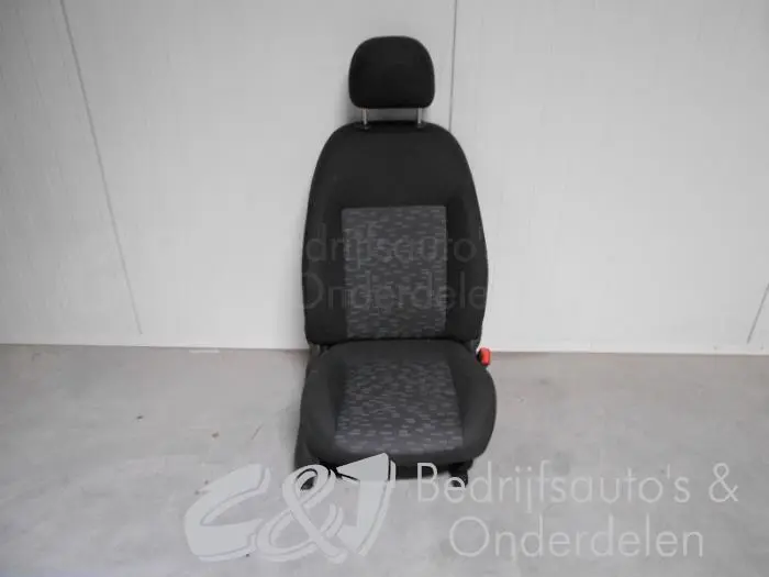 Seat, right Opel Combo