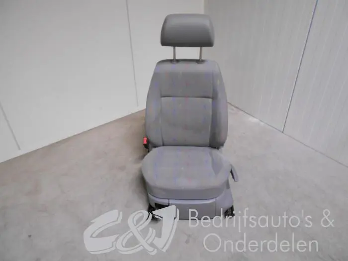 Sitz links Volkswagen Caddy