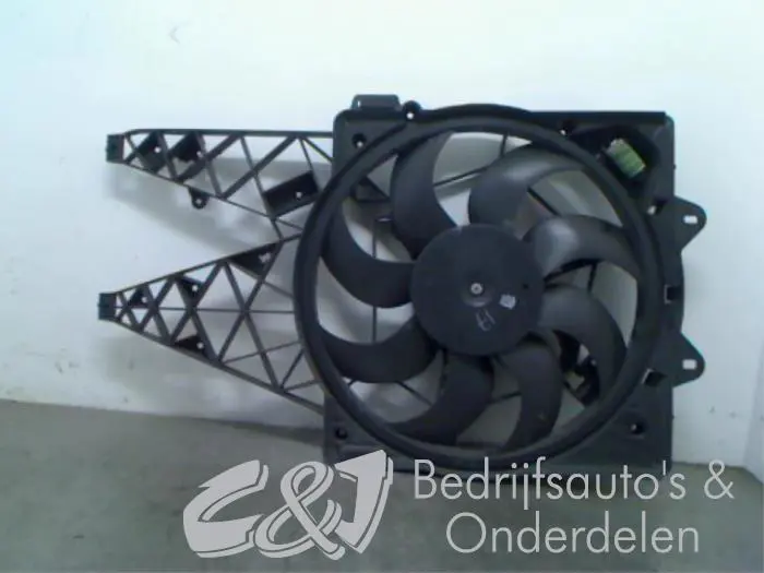 Cooling fan housing Opel Combo