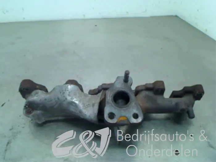 Exhaust manifold Opel Combo
