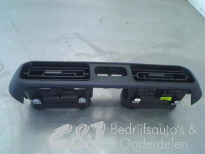 Luchtrooster Dashboard Opel Combo