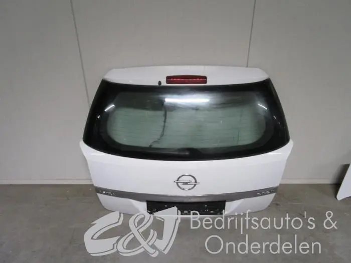 Tailgate Opel Astra