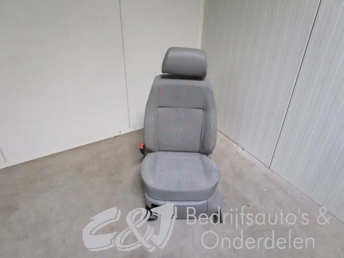 Sitz links Volkswagen Caddy