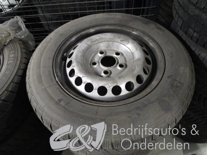 Set of wheels + winter tyres Volkswagen Transporter
