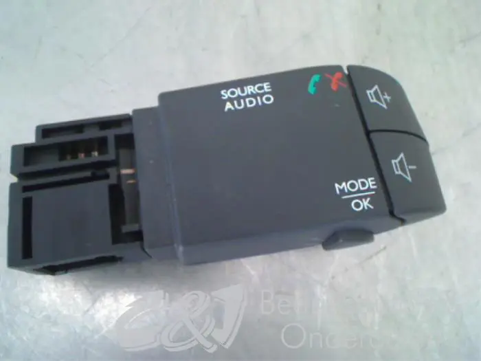 Radio remote control Renault Trafic
