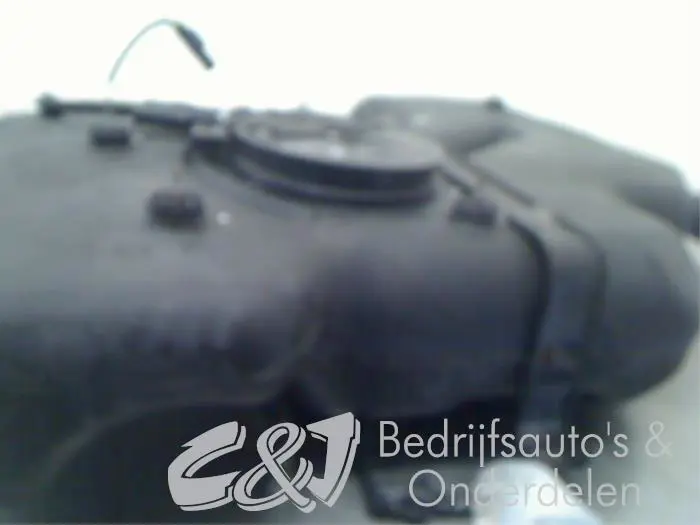 Adblue tank Mercedes Vito