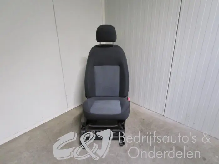 Seat, right Fiat Doblo