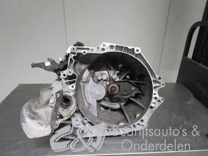 Gearbox Opel Combo