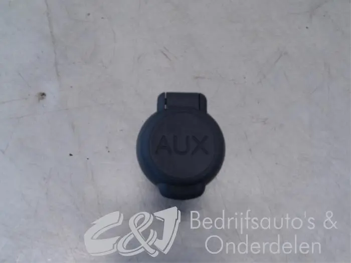 AUX / USB connection Peugeot Partner