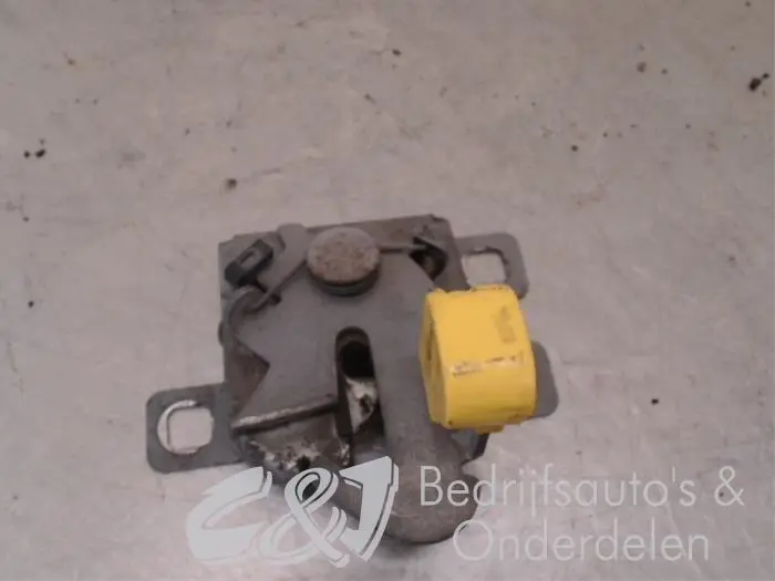 Bonnet lock mechanism Fiat Fiorino