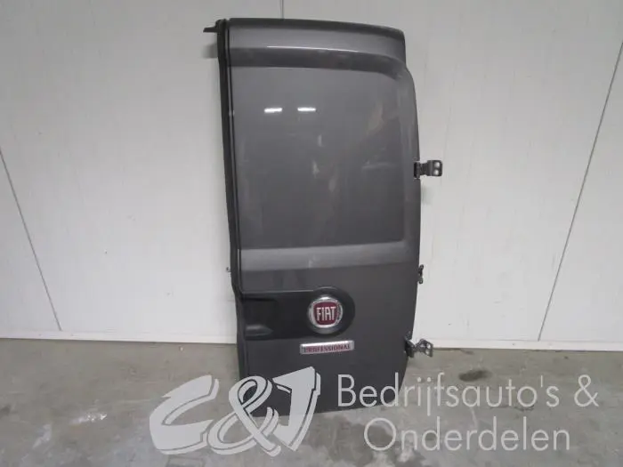 Hecktür Bus-Lieferwagen Fiat Doblo