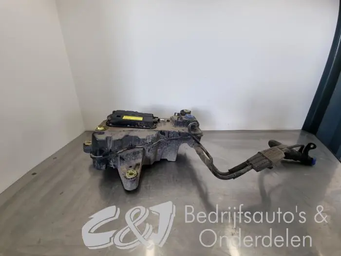 Adblue tank Opel Combo