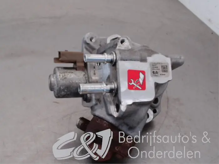 Mechanical fuel pump Peugeot Boxer