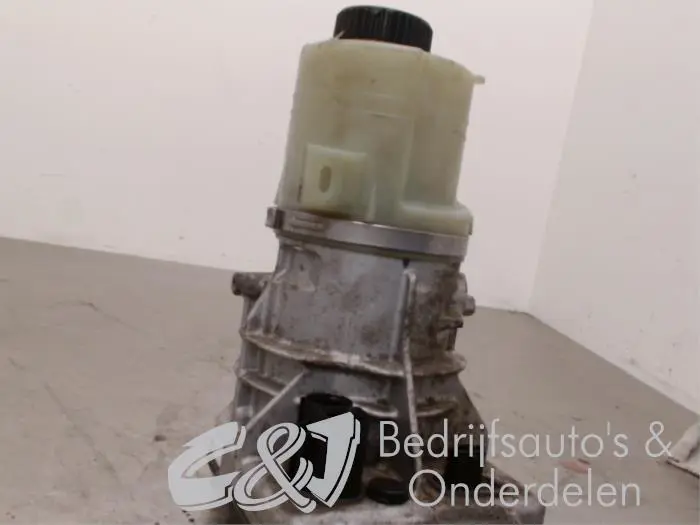 Electric power steering unit Renault Trafic