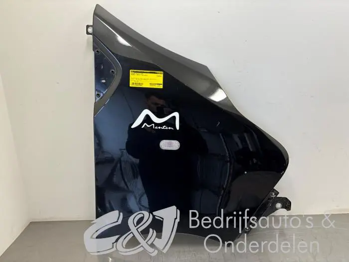Front wing, right Renault Trafic