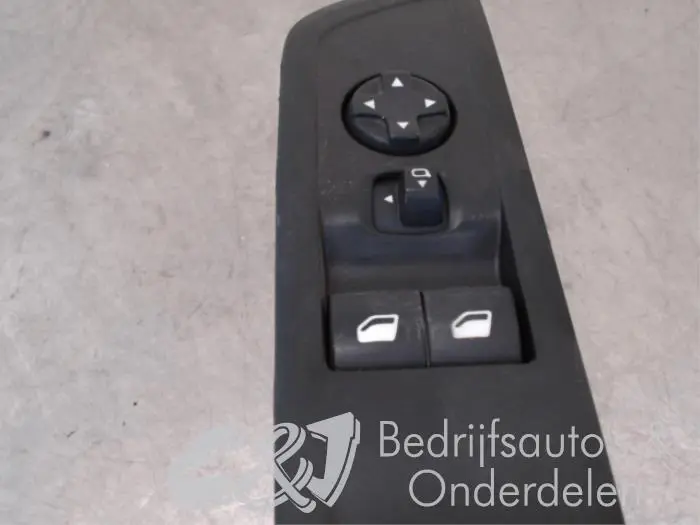 Electric window switch Peugeot Expert