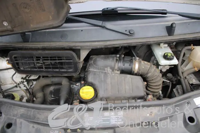 Engine Opel Vivaro