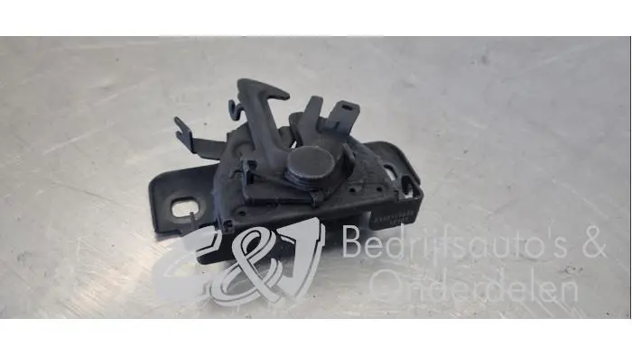 Bonnet lock mechanism Fiat Talento
